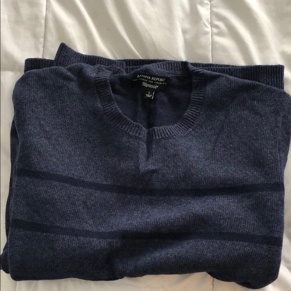 Banana Republic merino wool sweater - Picture 1 of 2